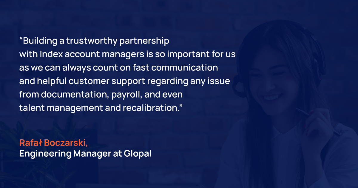 A quote of Rafał Boczarski, Engineering Manager at Glopal, written on a blue background